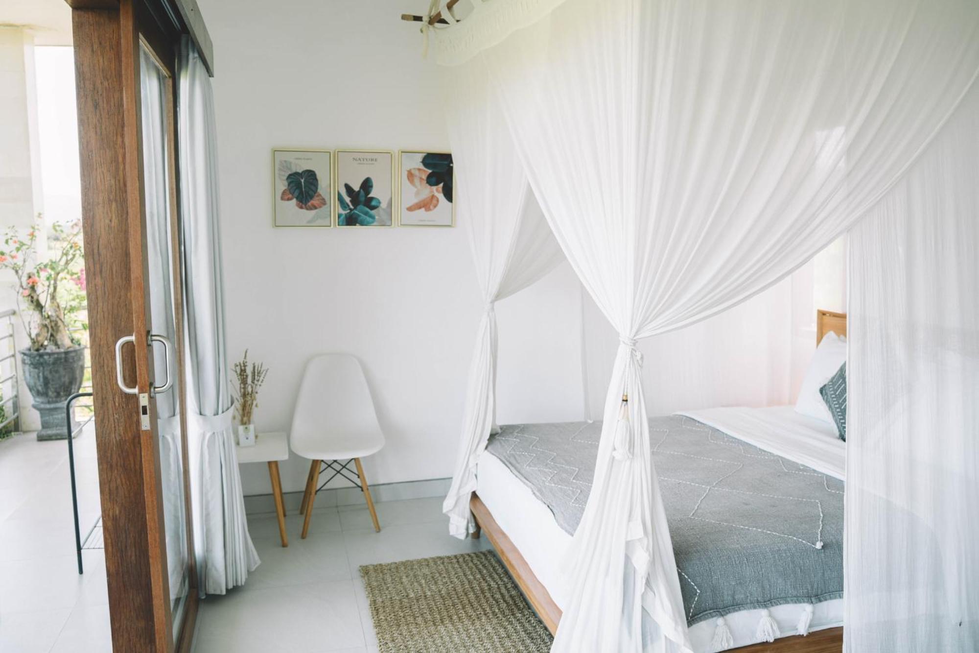 Three Palms Surf & Stay Medewi Airsatang Стая снимка